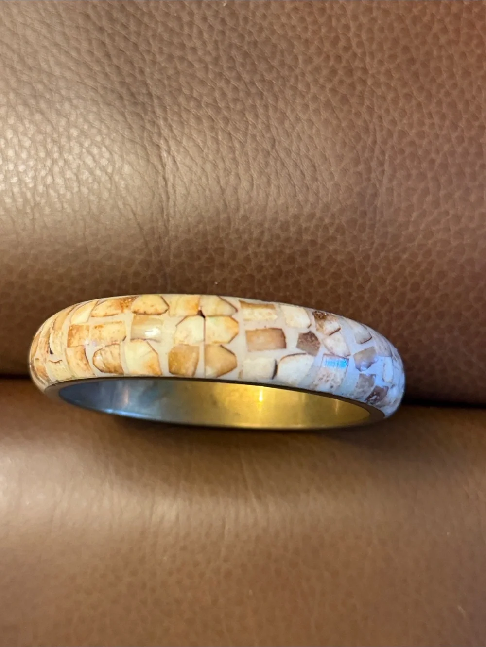 VTG mosaic inlay statement bangle brass base & decorated w/shell fragments
